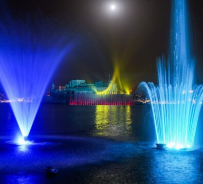 A photo showing the dancing fountains in Valletta's Grand Harbour